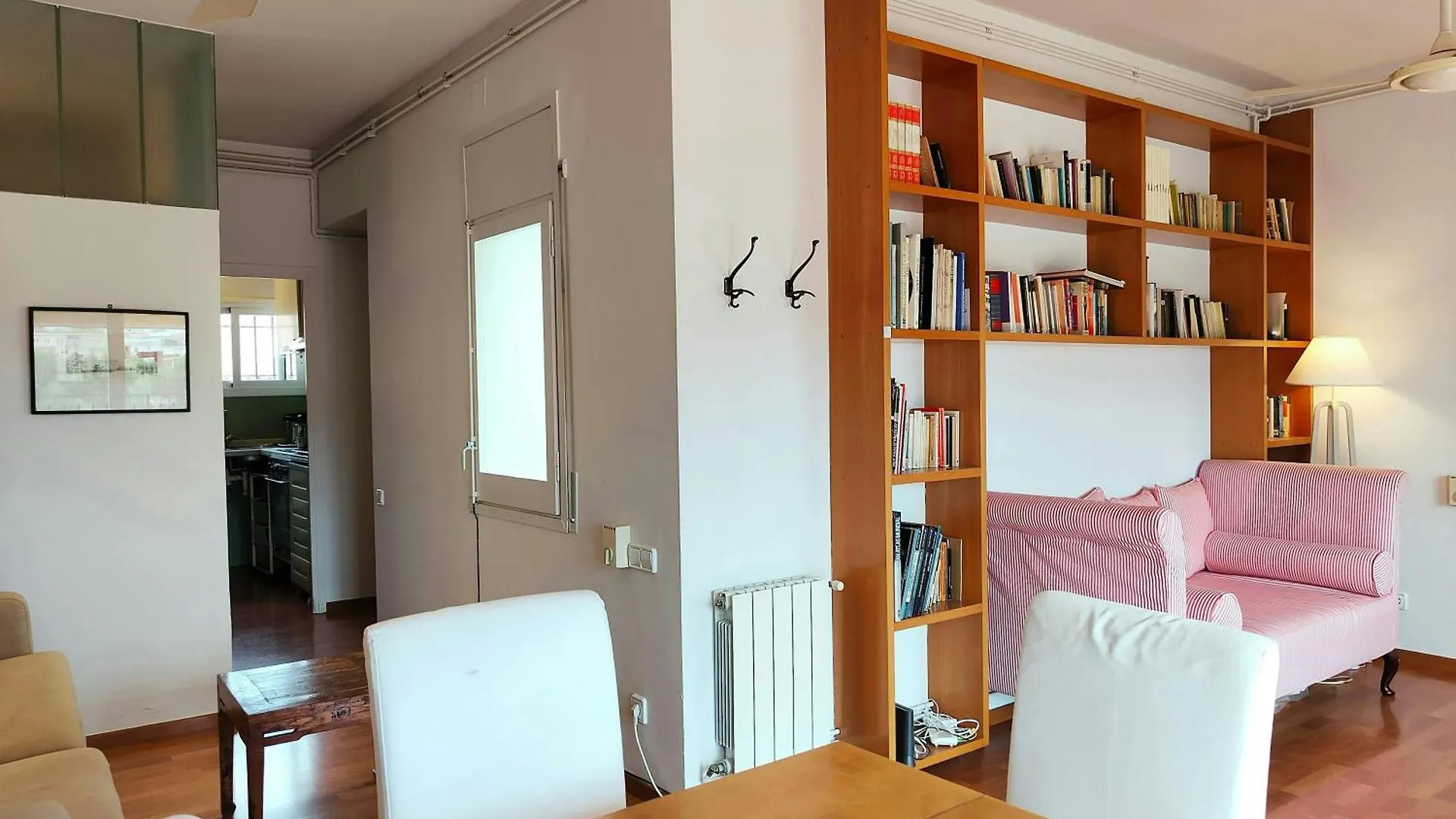 Amazing City Views & Terrace! Gracia - Parc Gueell Barcelona Apartment