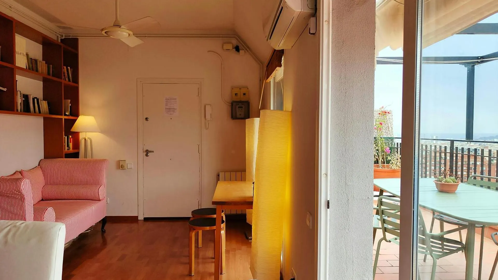Amazing City Views & Terrace! Gracia - Parc Gueell Barcelona