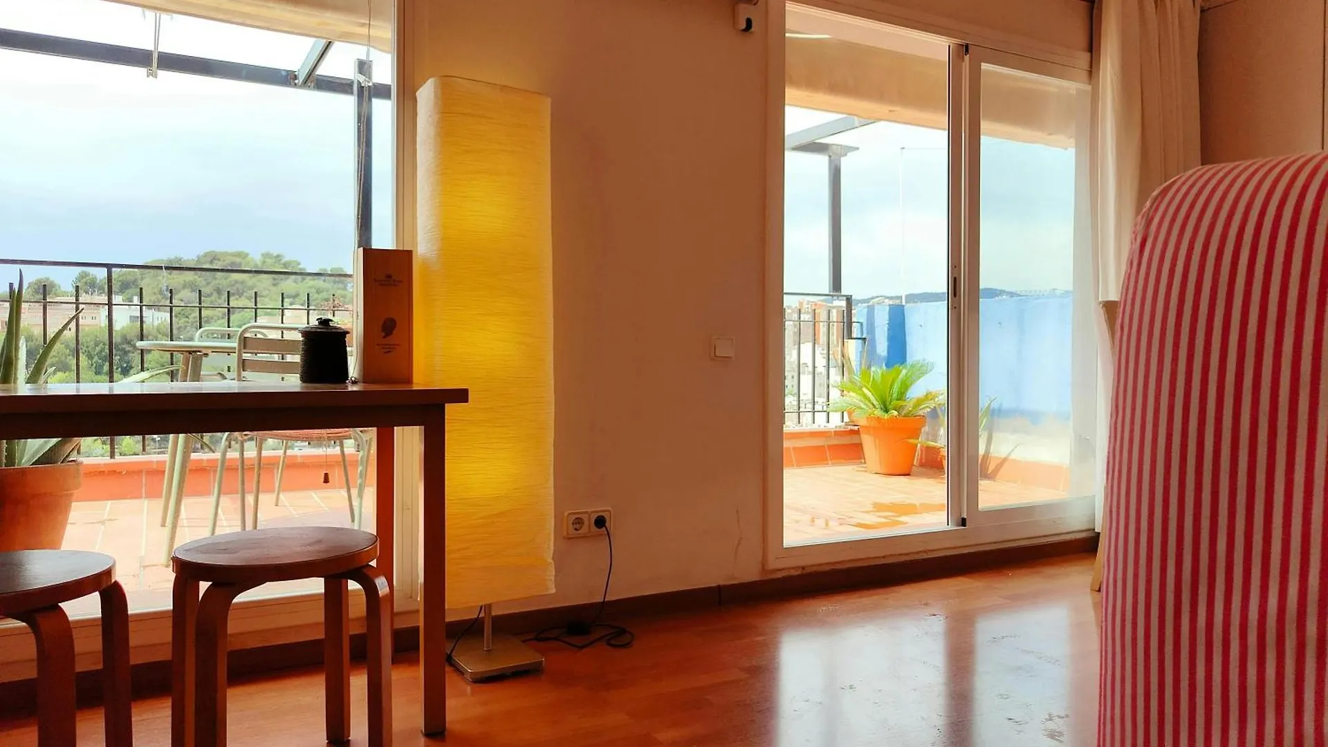 Amazing City Views & Terrace! Gracia - Parc Gueell Barcelona Spain