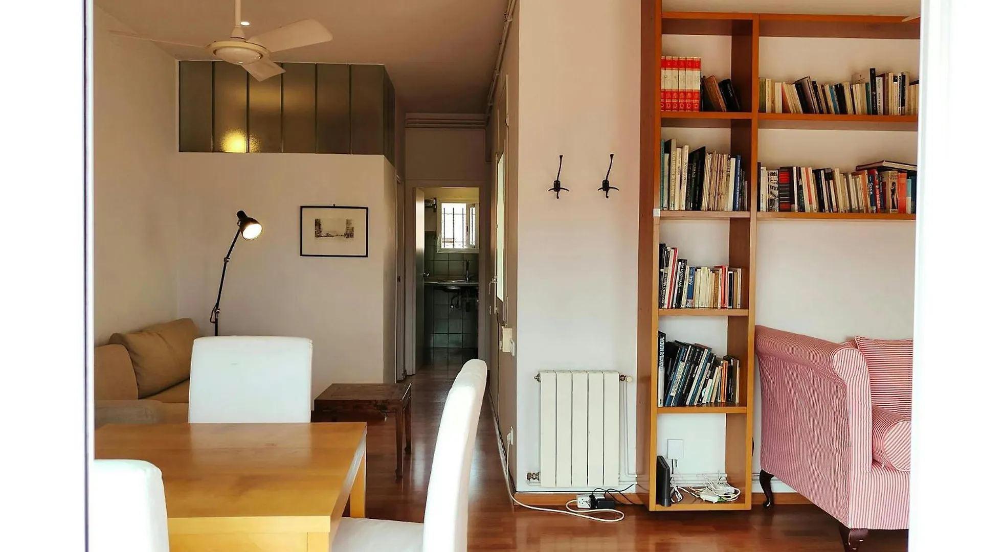 Amazing City Views & Terrace! Gracia - Parc Gueell Barcelona Apartment