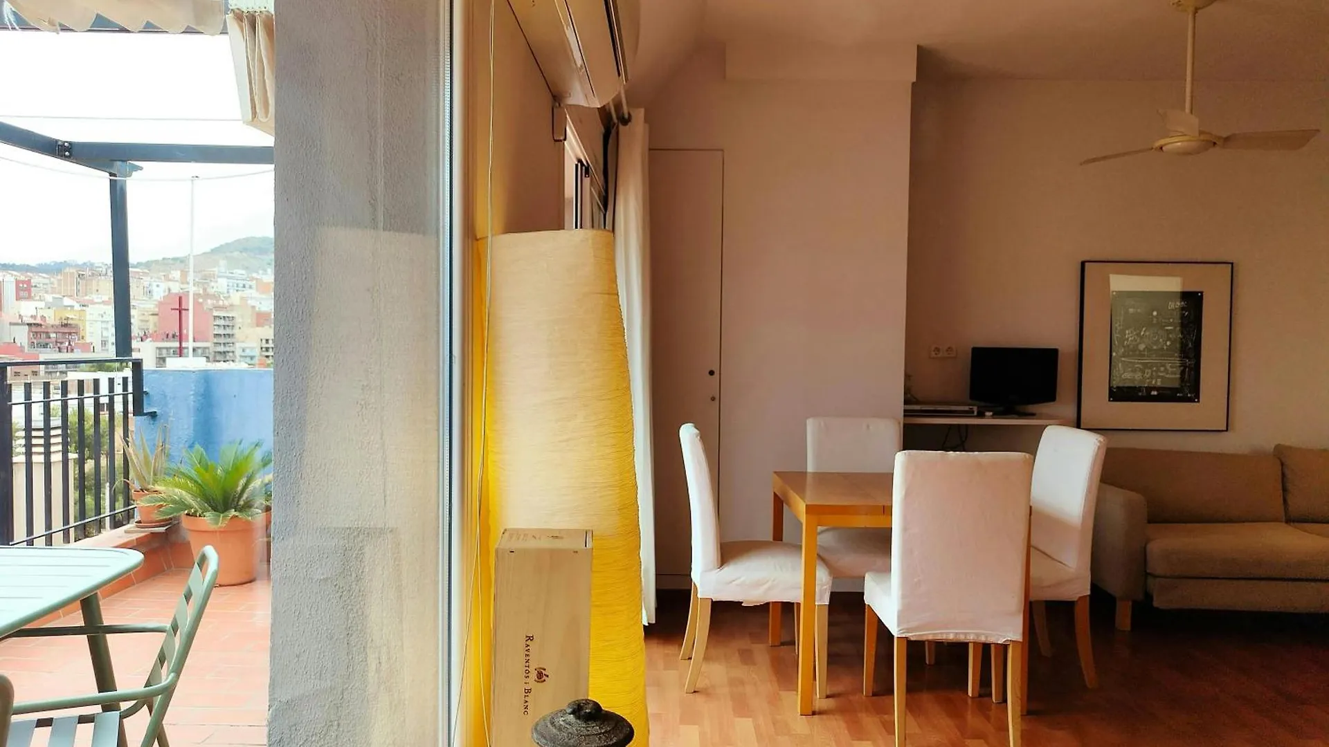 Amazing City Views & Terrace! Gracia - Parc Gueell Barcelona